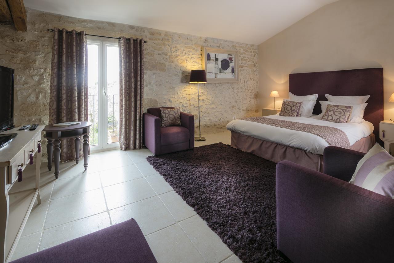 Chambres D'Hotes La Maison De Leonie Collias Bagian luar foto